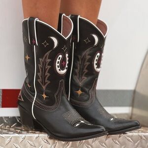 Idyllwind Black and White Embroidered Heeled Boots